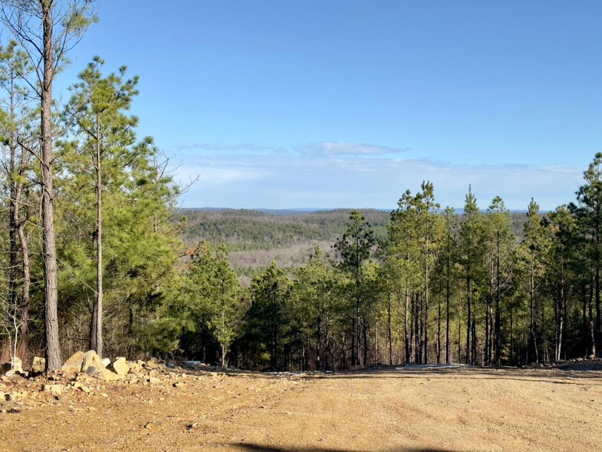 New Luxury Cabin, Hot Tub, Forest Views,Hotel Style Amenitiesブロークン・ボウ エクステリア 写真